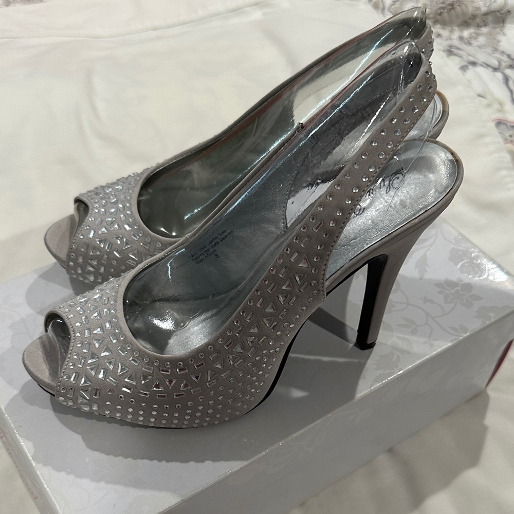 Lulu Townsend Silver Studded Peep-Toe Heels
